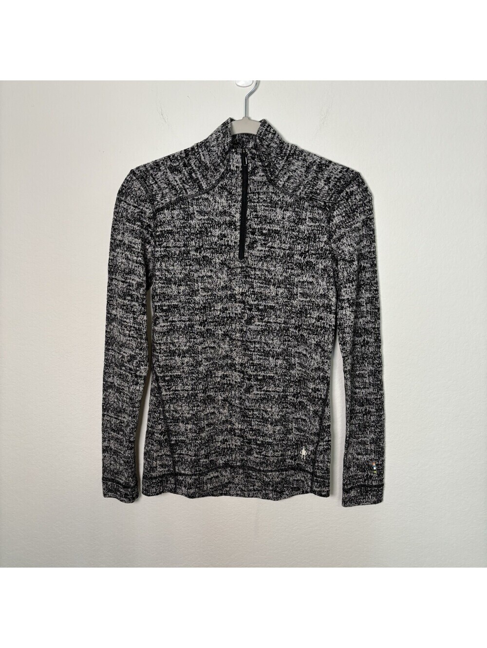 Smartwool 100% Merino Wool Women’s Quarter Zip Base Layer Size Medium Black Grey